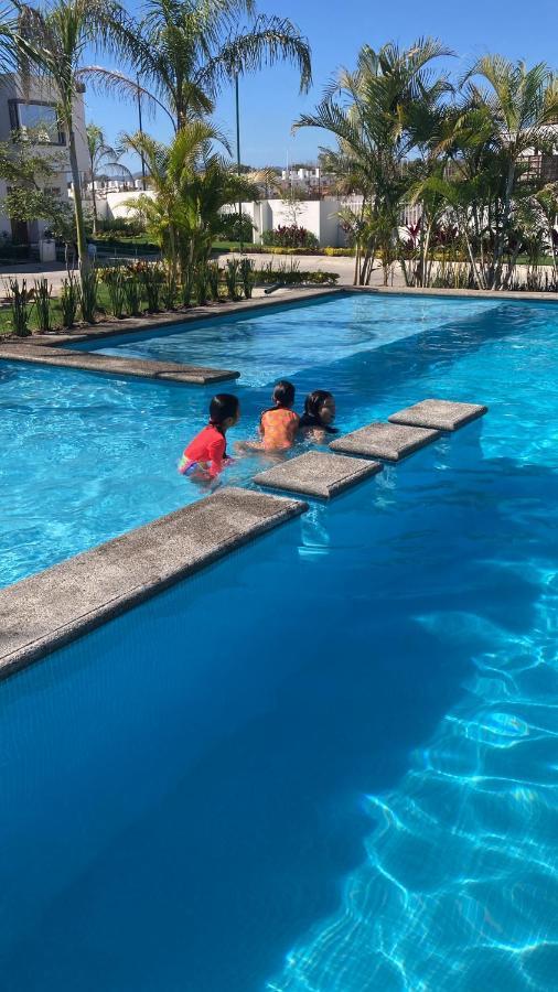 Casa Vacacional Familiar Villa Naranjo Luaran gambar
